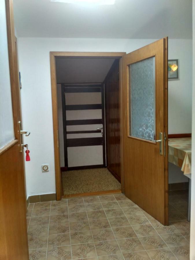 Apartmani Tonica Sukošan Eksteriør bilde