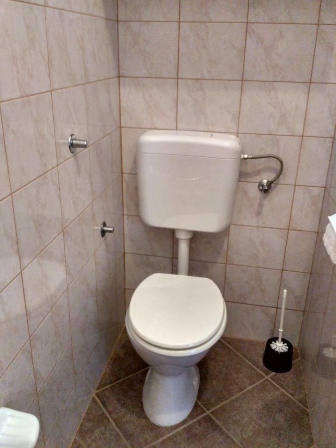 Apartmani Tonica Sukošan Eksteriør bilde
