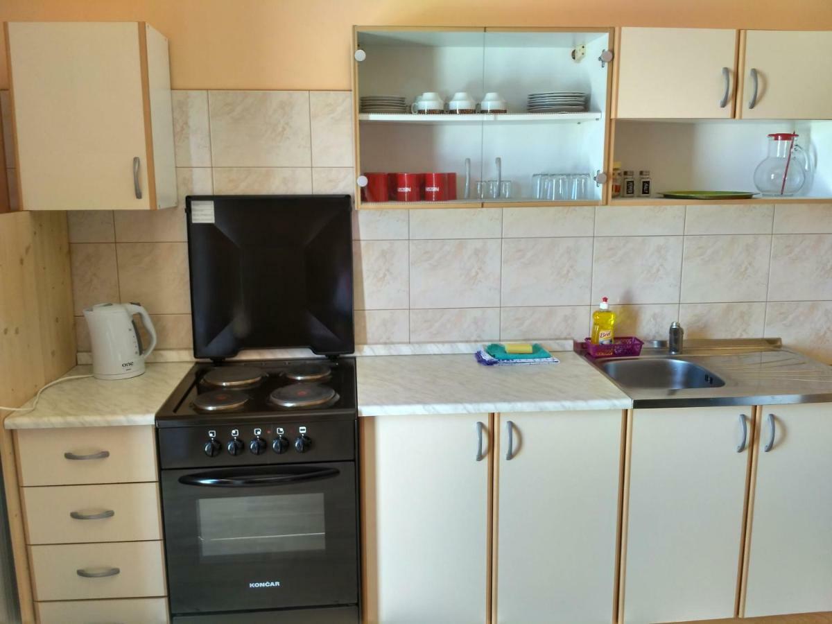 Apartmani Tonica Sukošan Eksteriør bilde