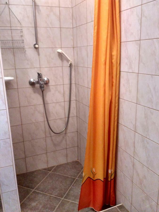 Apartmani Tonica Sukošan Eksteriør bilde